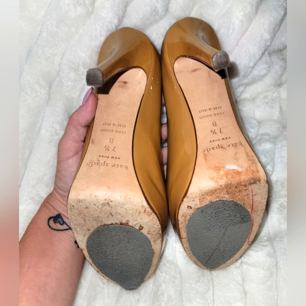 Kate Spade Pump Heels Size 7.5 - Picture 2 of 6
